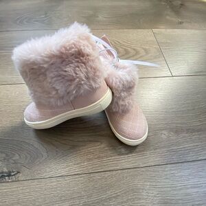 Toddler boots little girl